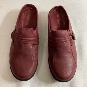 Kim Rogers Red Clogs Size 8 1/2